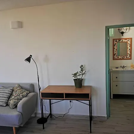 Casa Entre Vinedos * Санта-Крус-де-Тенерифе